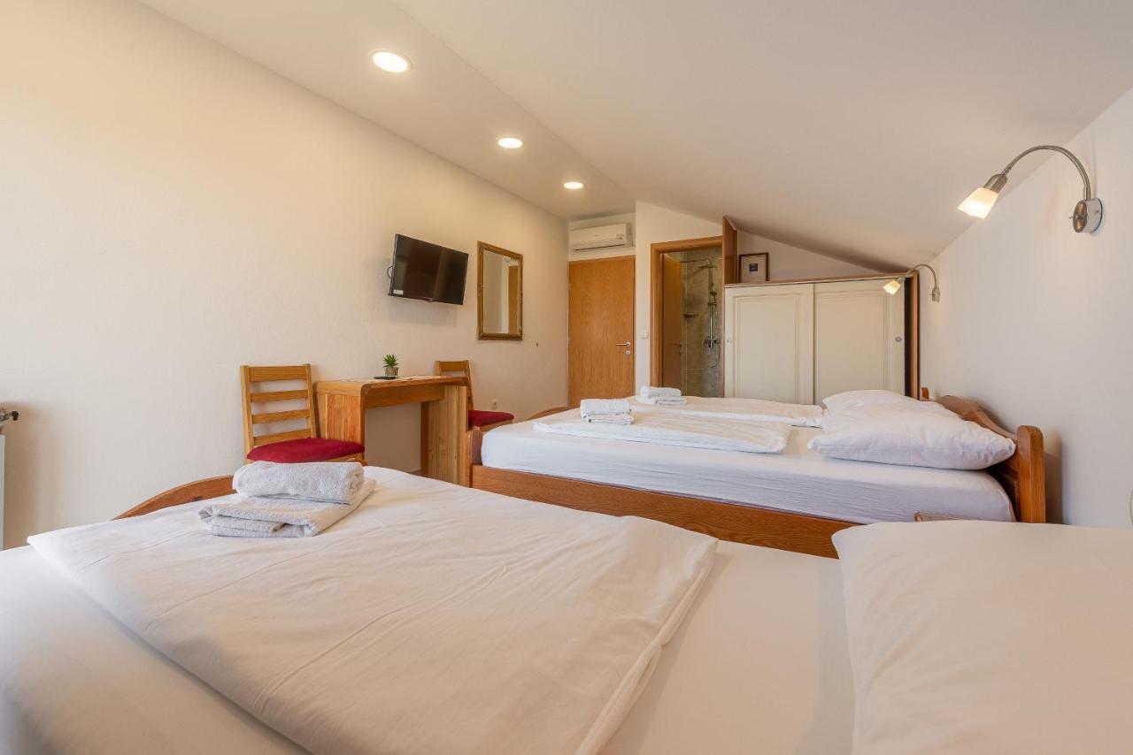 Bed & Breakfast Maki Biograd Na Moru Exteriér fotografie