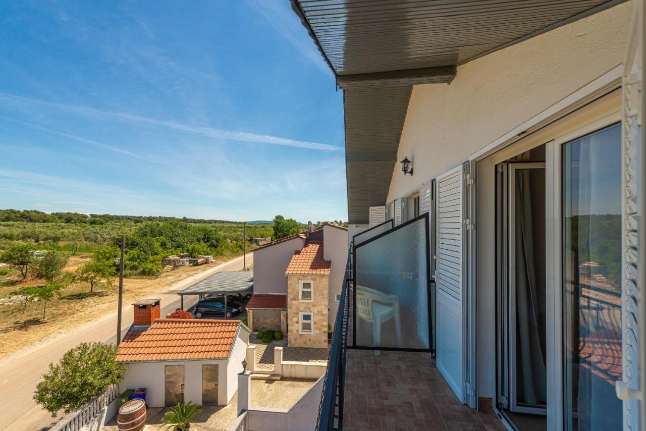 Bed & Breakfast Maki Biograd Na Moru Exteriér fotografie