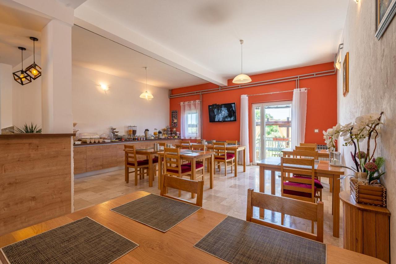Bed & Breakfast Maki Biograd Na Moru Exteriér fotografie