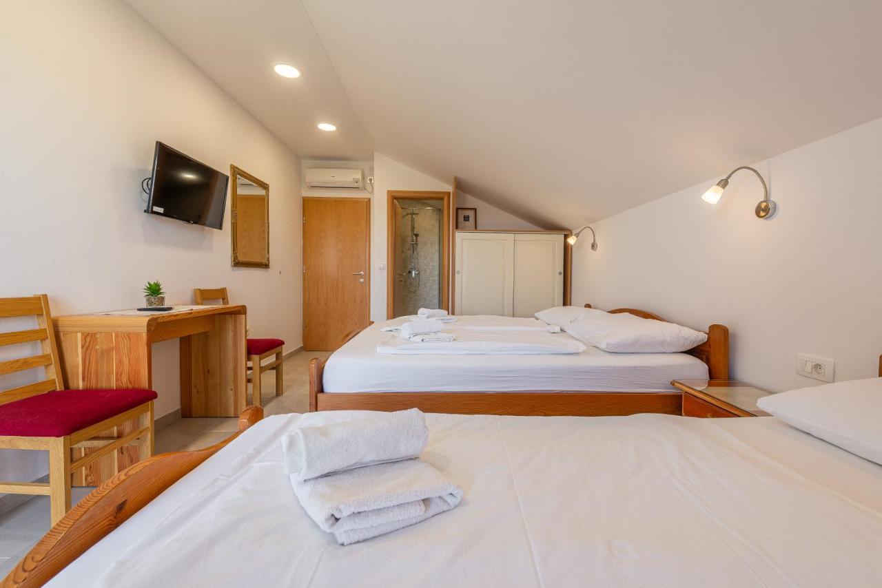 Bed & Breakfast Maki Biograd Na Moru Exteriér fotografie