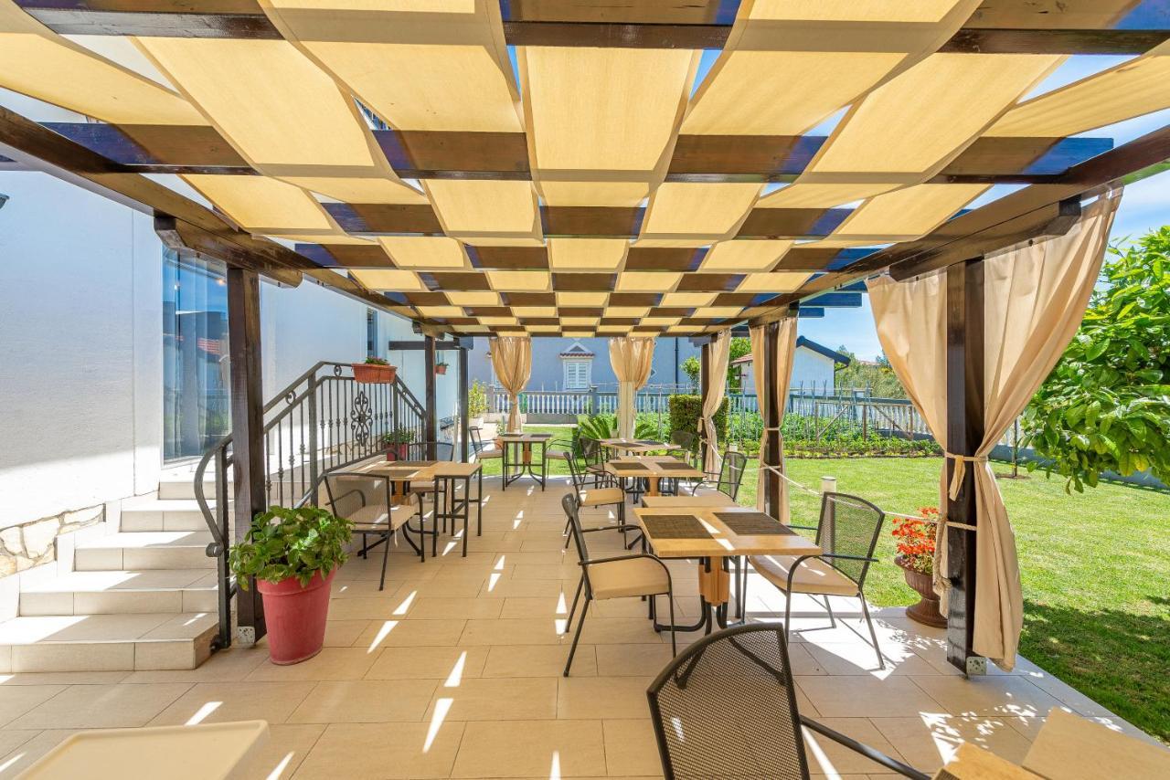 Bed & Breakfast Maki Biograd Na Moru Exteriér fotografie