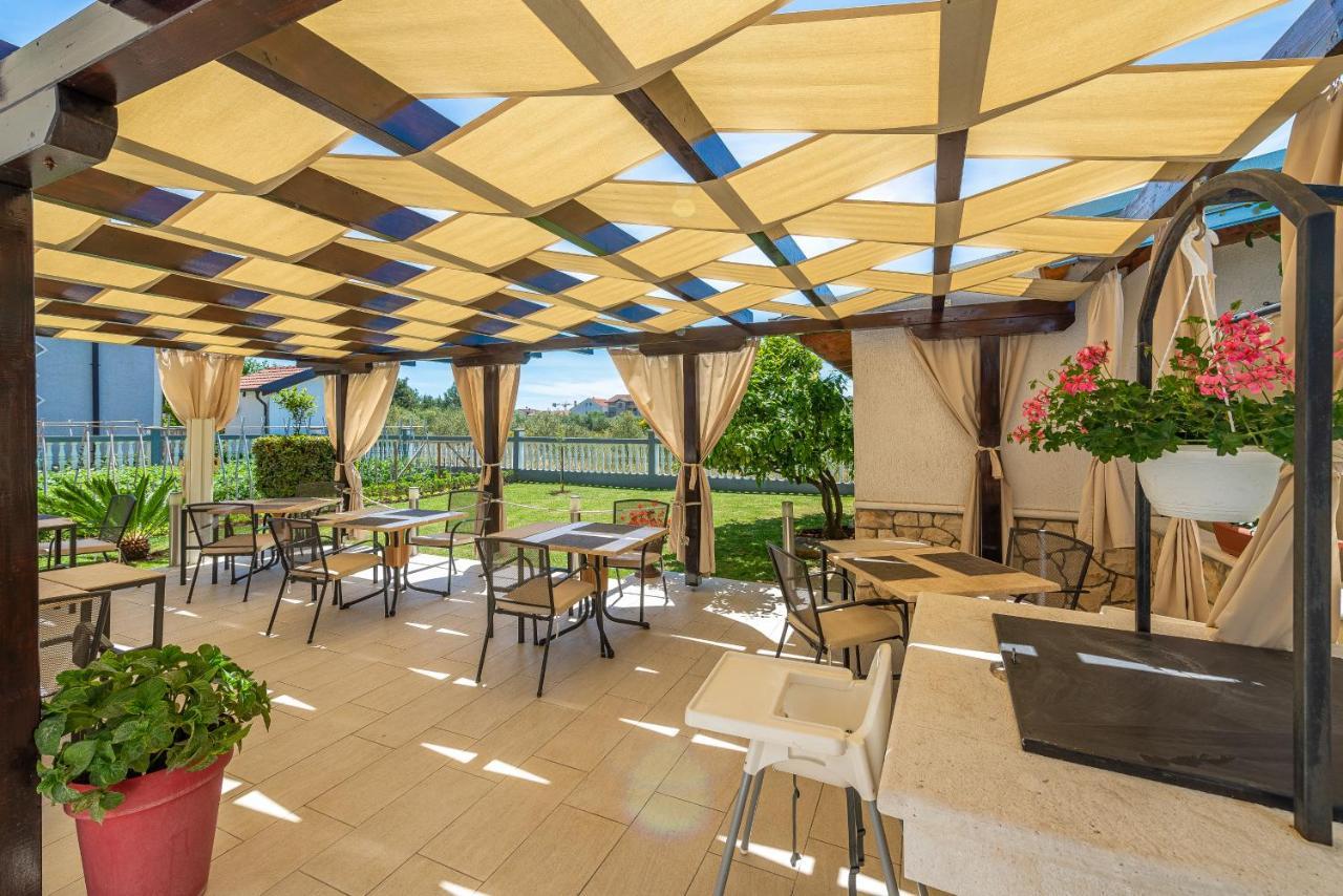 Bed & Breakfast Maki Biograd Na Moru Exteriér fotografie