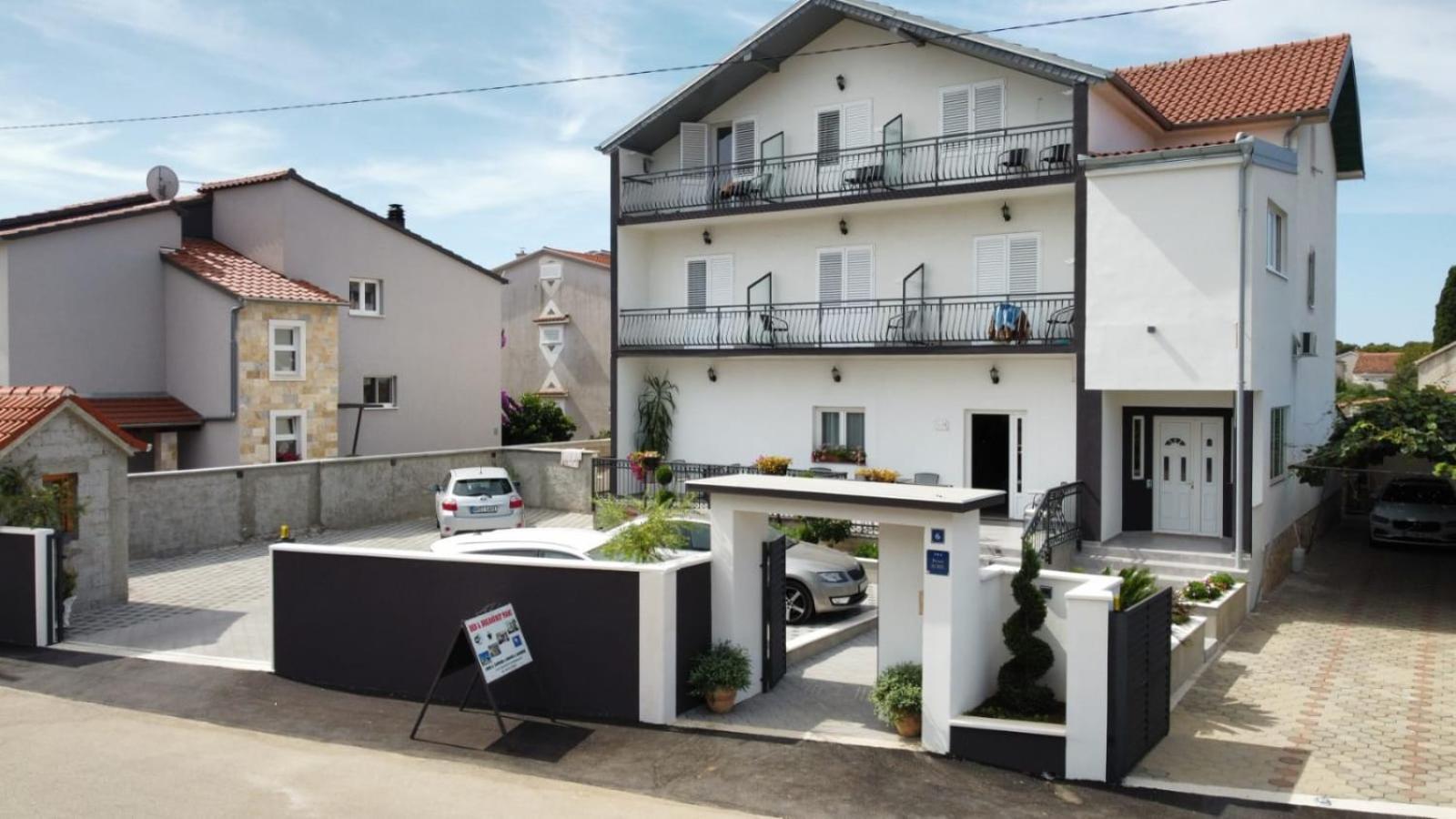 Bed & Breakfast Maki Biograd Na Moru Exteriér fotografie